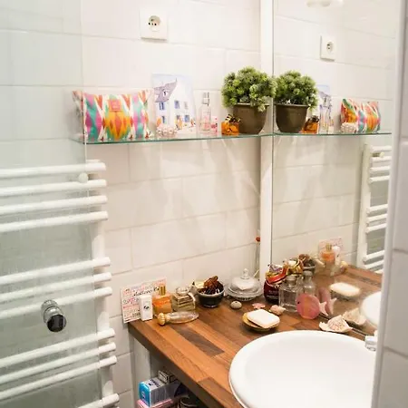 Lägenhet Superb Bright Apt Near Montmartre Paris
