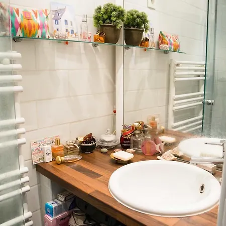 Superb Bright Apt Near Montmartre * Paris